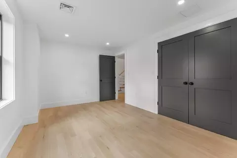 Bedroom - 12 Guild Rd #12, Needham, MA 02494 photo 4 of 5
