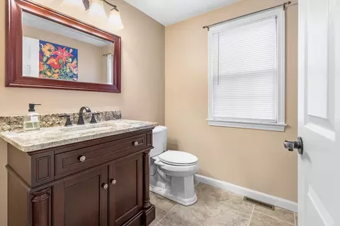 5 Reeves Rd, Maynard, MA 01754 photo 7