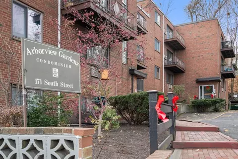171 South St #5A, Boston, MA 02130