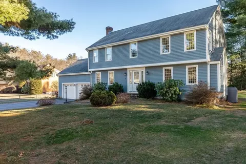 4 Hoover Rd, Norfolk, MA 02056