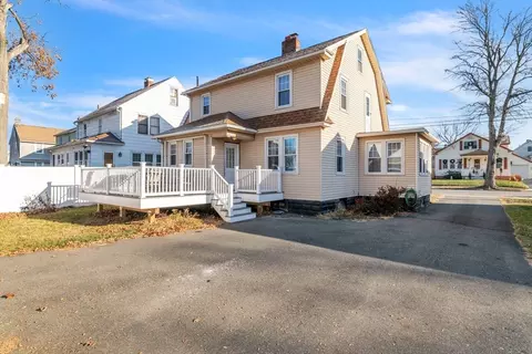 88 Redlands St, Springfield, MA 01104 photo 37