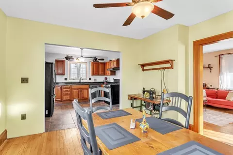 88 Redlands St, Springfield, MA 01104 photo 10