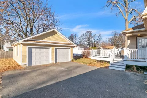 88 Redlands St, Springfield, MA 01104 photo 36