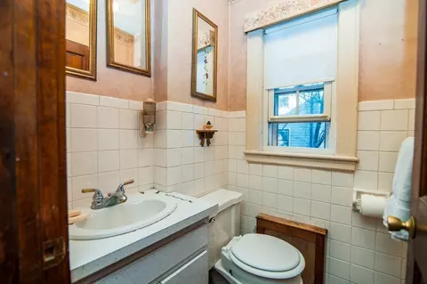 19 Range Rd, Boston, MA 02124 photo 11