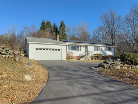 78 Old East Brookfield Rd, North Brookfield, MA 01535