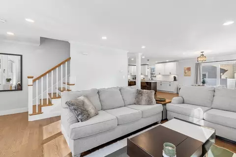 Other - 5 Bennett St #2, Wakefield, MA 01880 photo 3 of 8