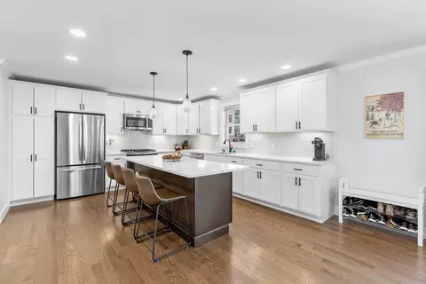 Kitchen - 5 Bennett St #2, Wakefield, MA 01880 photo 1 of 7