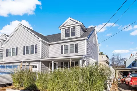 Exterior - 5 Bennett St #2, Wakefield, MA 01880 photo 3 of 5