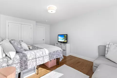 Bedroom - 5 Bennett St #2, Wakefield, MA 01880 photo 2 of 6