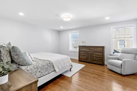 Bedroom - 5 Bennett St #2, Wakefield, MA 01880 photo 3 of 6