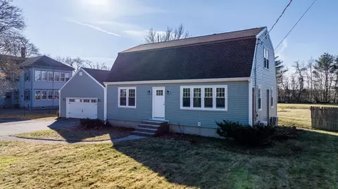 1207 Main St, Acushnet, MA 02743