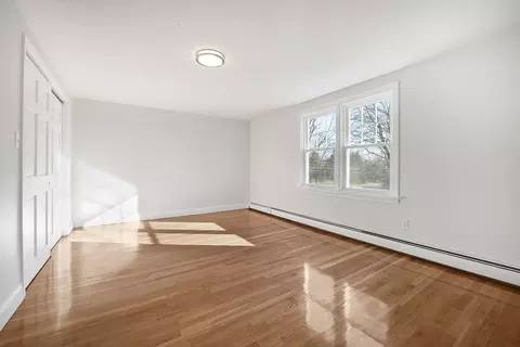 Bedroom - 1207 Main St, Acushnet, MA 02743 photo 5 of 7
