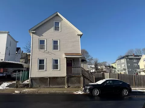 24 Barclay St, Worcester, MA 01604
