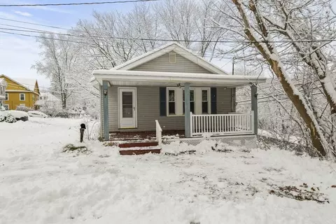 98 Greylock Ter, Pittsfield, MA 01201