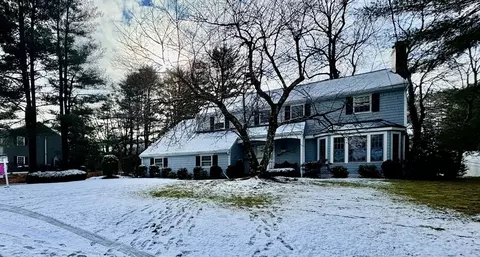 65 Gay St, Needham, MA 02492