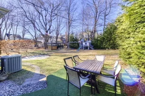 8 Vesper St, Worcester, MA 01602 photo 31