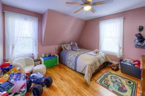 8 Vesper St, Worcester, MA 01602 photo 23