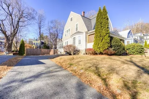 8 Vesper St, Worcester, MA 01602 photo 40