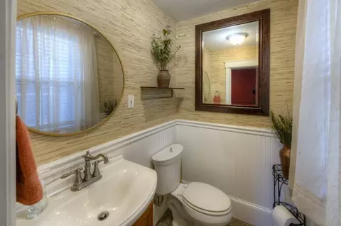 8 Vesper St, Worcester, MA 01602 photo 15