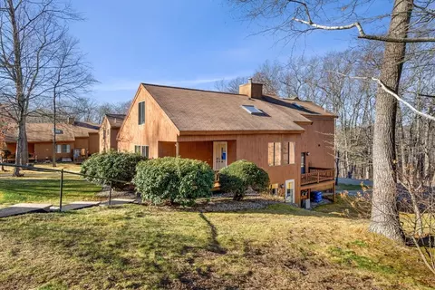 7 W Parish Ct #27A, Haverhill, MA 01832