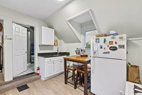 324 Maple St, Lynn, MA 01904 photo 34