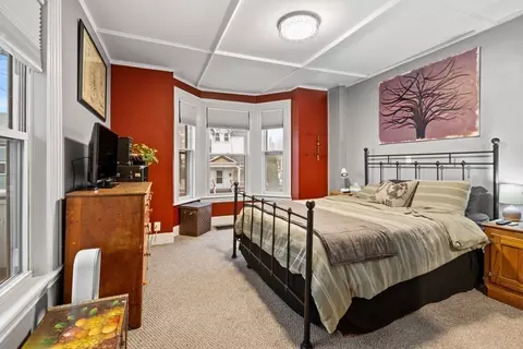 324 Maple St, Lynn, MA 01904 photo 14