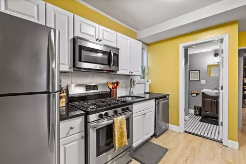 324 Maple St, Lynn, MA 01904 photo 3