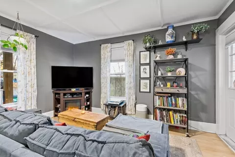 324 Maple St, Lynn, MA 01904 photo 9