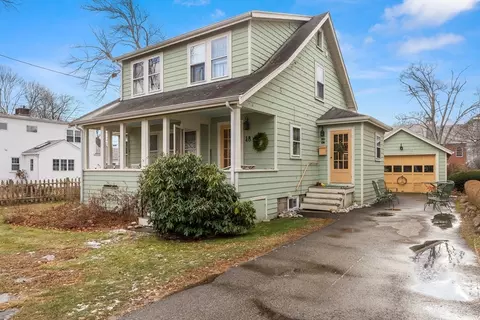 48 Hamilton Ave, Hamilton, MA 01982