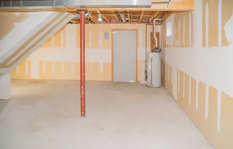 Other - 20 Sullivan St, Chicopee, MA 01020 photo 5 of 7