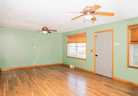 Living - 20 Sullivan St, Chicopee, MA 01020 photo 3 of 3