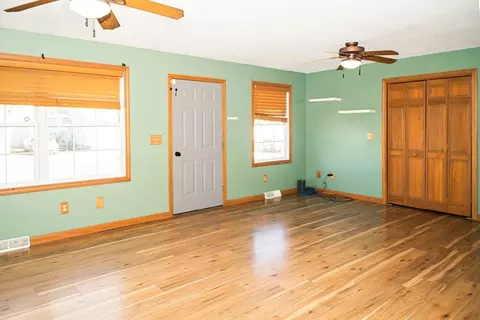 Living - 20 Sullivan St, Chicopee, MA 01020 photo 1 of 3