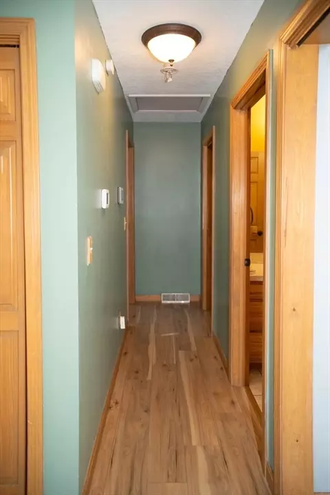 Entry Way - 20 Sullivan St, Chicopee, MA 01020 photo 1 of 2