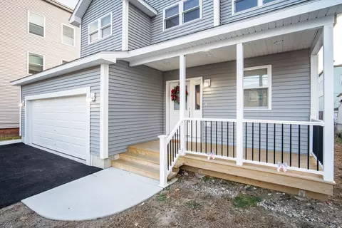 Exterior - 9 Quebec St, Springfield, MA 01151 photo 3 of 3