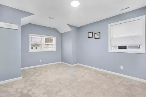 Bedroom - 9 Quebec St, Springfield, MA 01151 photo 3 of 10
