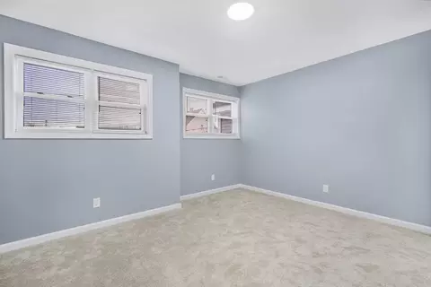 Bedroom - 9 Quebec St, Springfield, MA 01151 photo 4 of 10