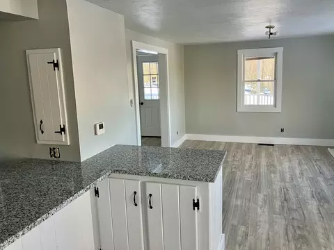 161 Hillside Ter, Athol, MA 01331 photo 5