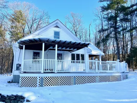 161 Hillside Ter, Athol, MA 01331 photo 2