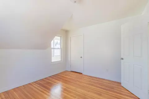 131 Phoenix Ter, Springfield, MA 01104 photo 21
