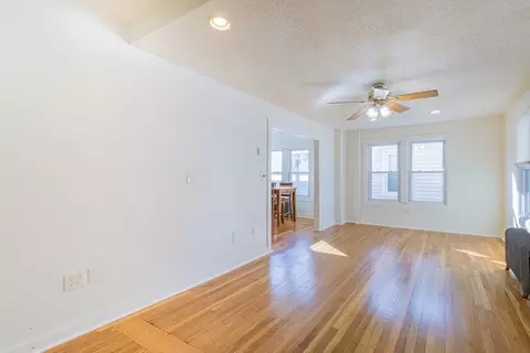 131 Phoenix Ter, Springfield, MA 01104 photo 16