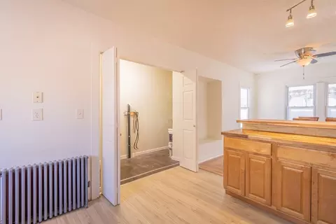 131 Phoenix Ter, Springfield, MA 01104 photo 10
