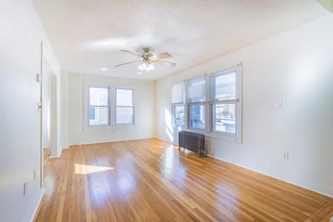 131 Phoenix Ter, Springfield, MA 01104 photo 18