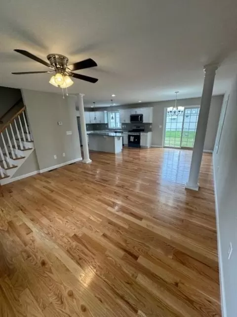 131 Samuel, Springfield, MA 01109 photo 17