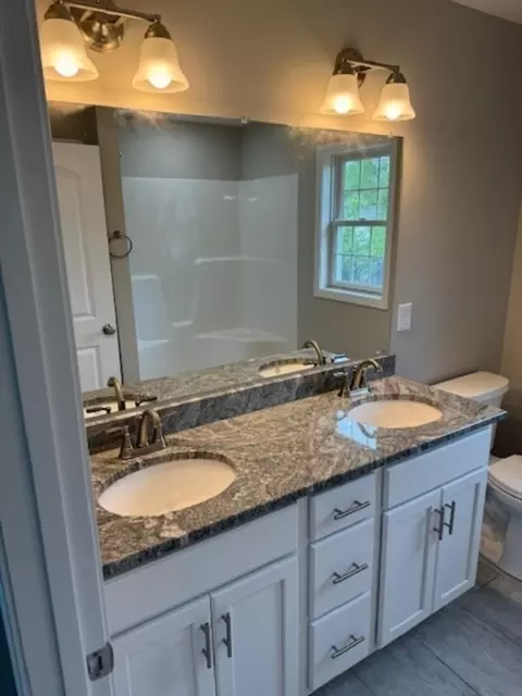 131 Samuel, Springfield, MA 01109 photo 4