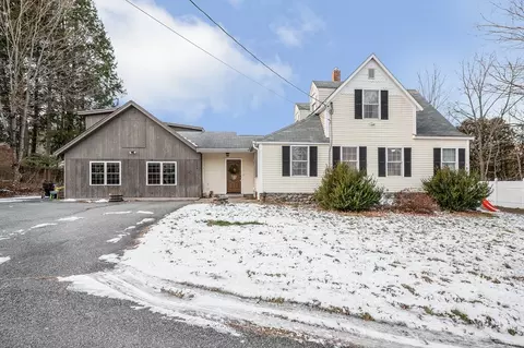 16 Brookline St # -A, Pepperell, MA 01463