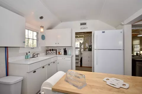33 W Central Ave, Wareham, MA 02571 photo 20