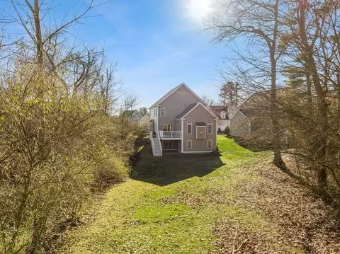 3 Heather Way, Raynham, MA 02767 photo 10