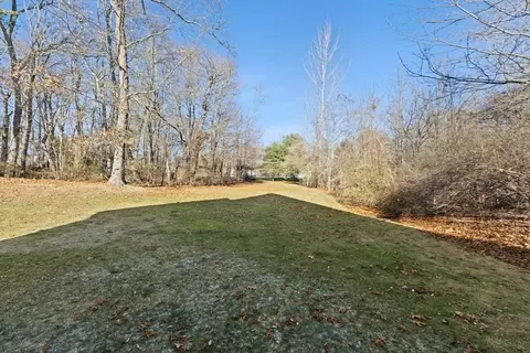 3 Heather Way, Raynham, MA 02767 photo 14