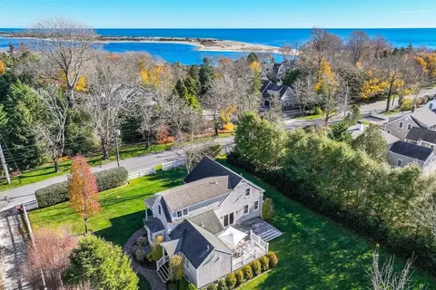 110 Ocean View Ave, Barnstable, MA 02635 photo 2
