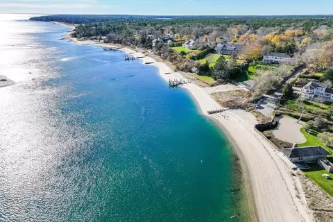 110 Ocean View Ave, Barnstable, MA 02635 photo 3